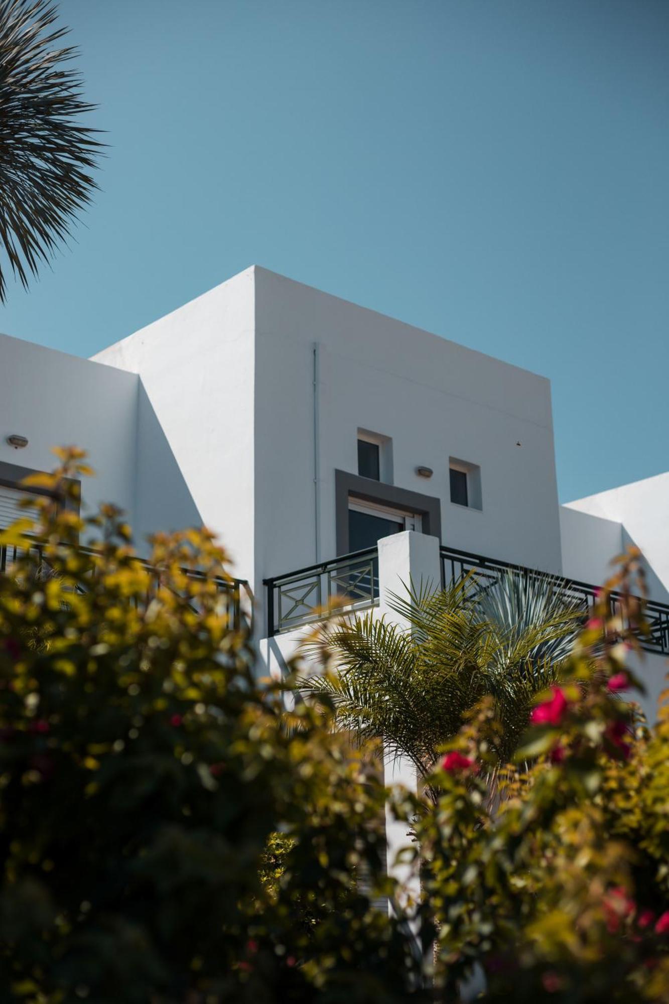 Lambis Studios & Apartments Lindos  Exterior photo