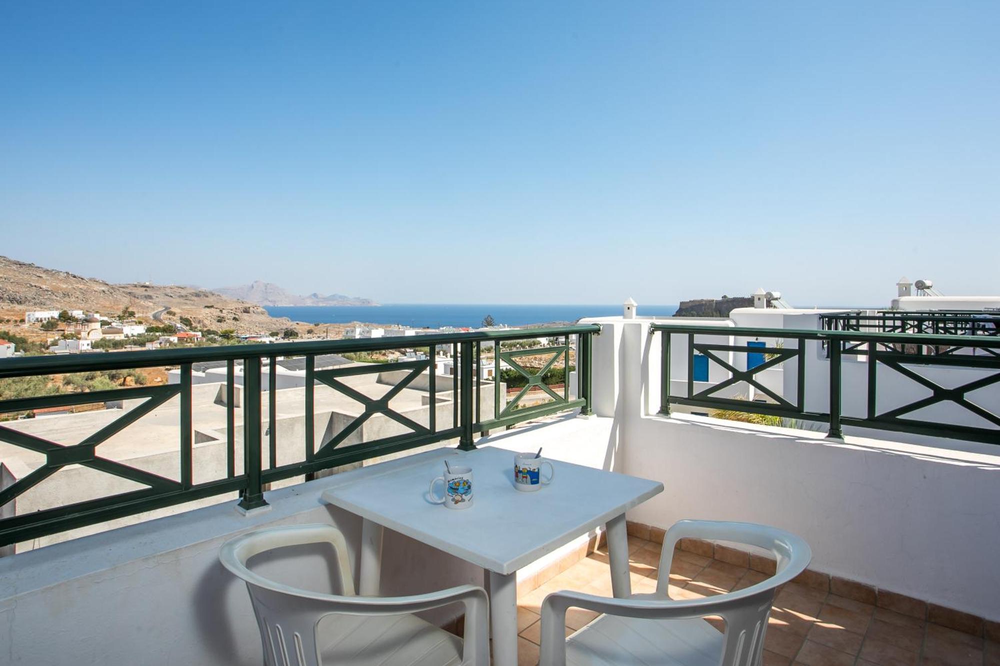Lambis Studios & Apartments Lindos  Exterior photo