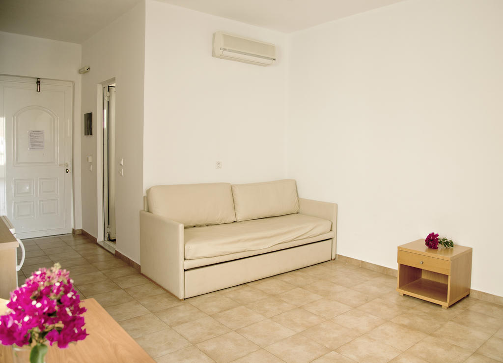 Lambis Studios & Apartments Lindos  Exterior photo